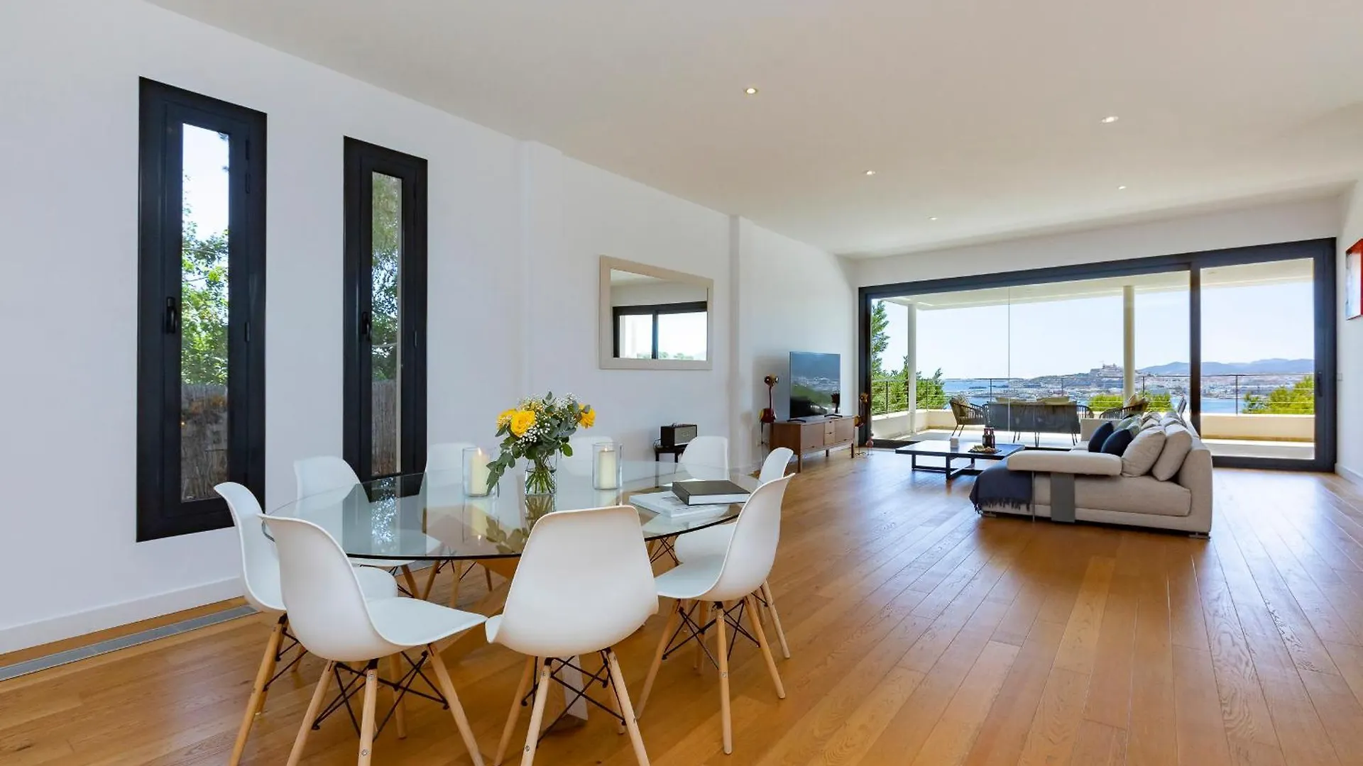 Villa In Ibiza Town Sleeps 10 - Villa Vue 塔拉曼卡 0*,